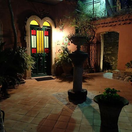 Hotel Villa Nettuno Taormina Exterior photo