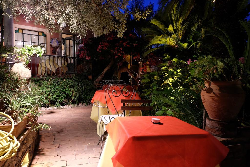 Hotel Villa Nettuno Taormina Exterior photo