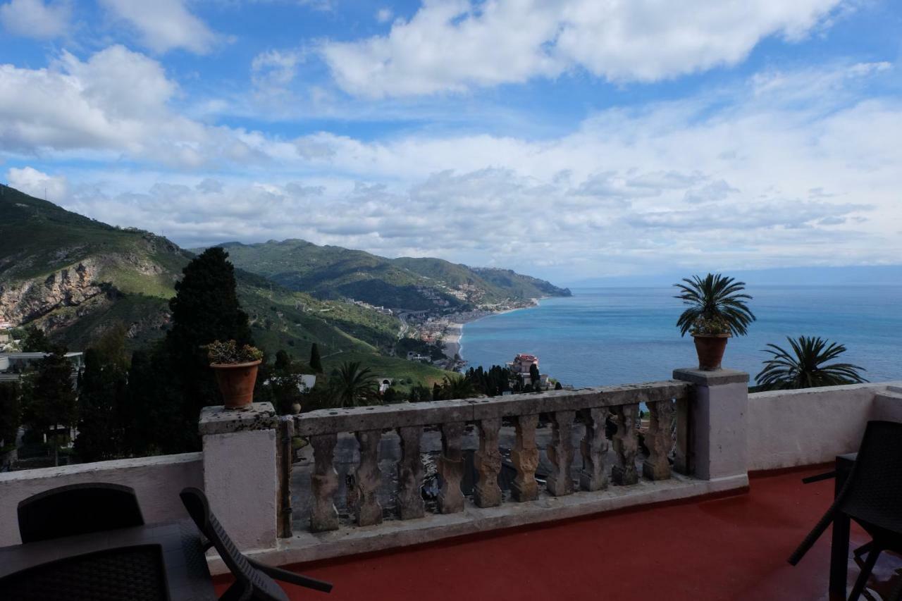 Hotel Villa Nettuno Taormina Exterior photo